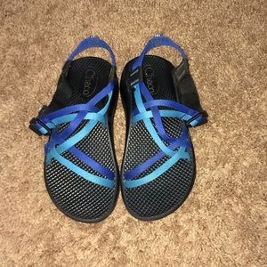 Kids size 3 Chacos. Fare condition